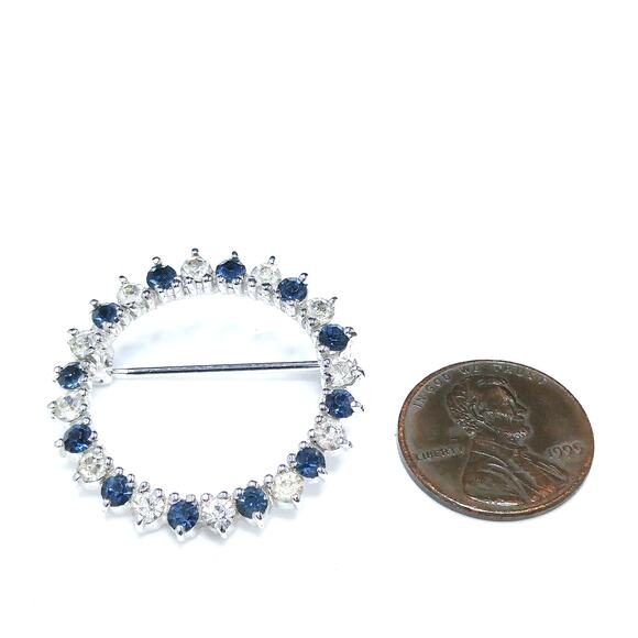 Vintage Panetta Blue Clear Rhinestone Wreath Brooch Rhodium Plated 1960s - Picture 7 of 10